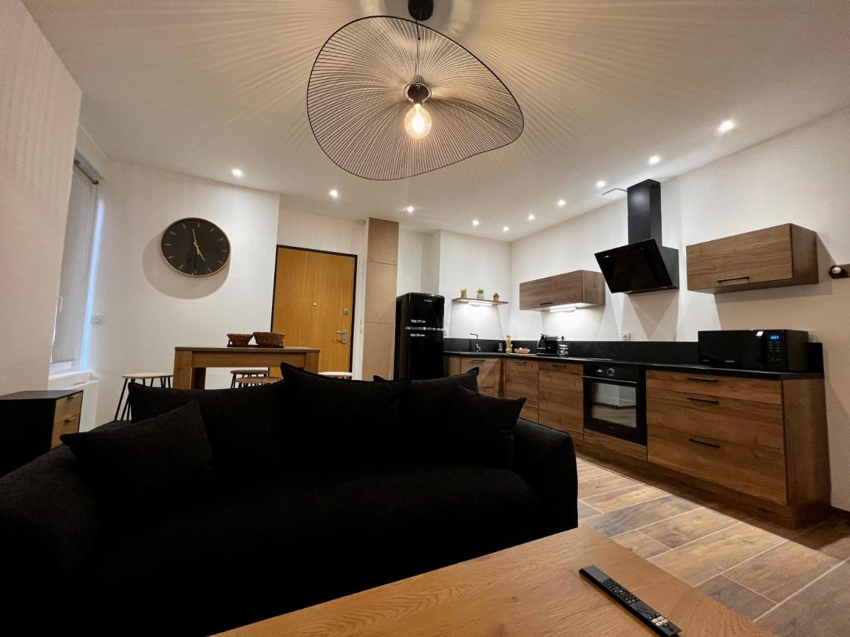 Appartement Cosy Centre Ville Roanne Exterior foto